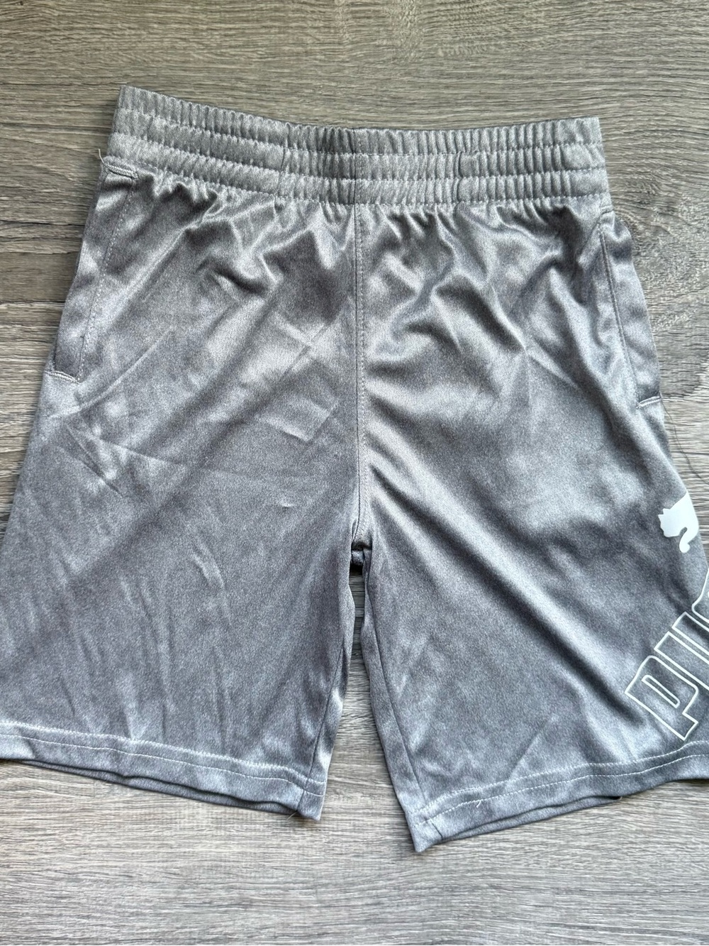 Puma Boy’s Size 7 Silver Gray Athletic Shorts with White Logo